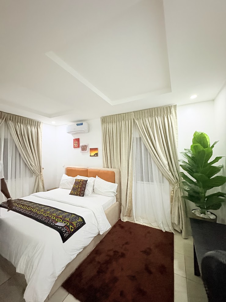 Hoolio Studios – Wuye