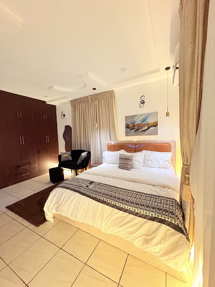 Hoolio Studios – Wuye